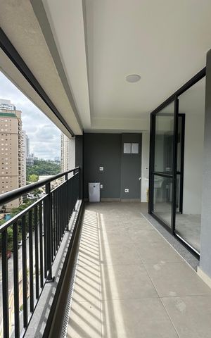 Apartamento à venda com 94m², 3 quartos e 2 vagas Apartamento à venda com 94m², 3 quartos e 2 vagasVaranda da Sala