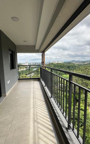 Apartamento à venda com 94m², 3 quartos e 2 vagas Apartamento à venda com 94m², 3 quartos e 2 vagasVaranda da Sala
