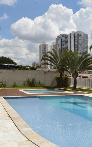Apartamento à venda com 270m², 3 quartos e 3 vagasPiscina
