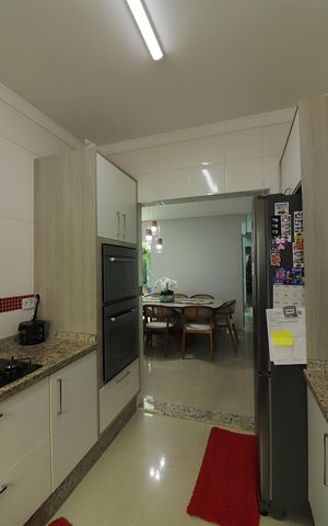 Casa à venda com 150m², 3 quartos e 4 vagasCozinha 