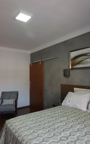 Casa à venda com 150m², 3 quartos e 4 vagasSuíte 1