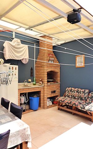 Casa à venda com 150m², 3 quartos e 4 vagasEspaço Gourmet