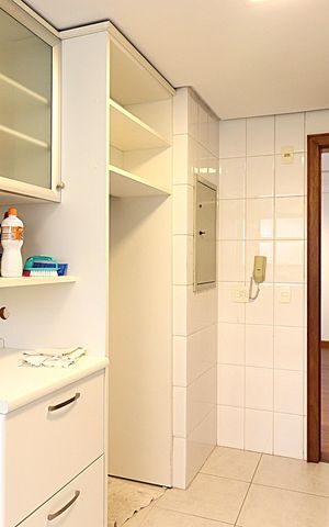 Apartamento à venda com 106m², 3 quartos e 2 vagasCozinha
