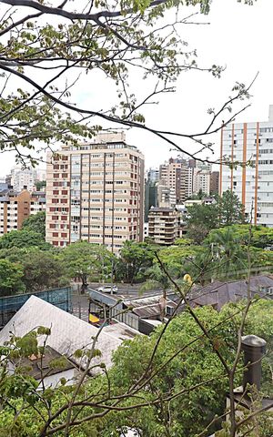 Apartamento à venda com 106m², 3 quartos e 2 vagasVista da Sala - Sacada