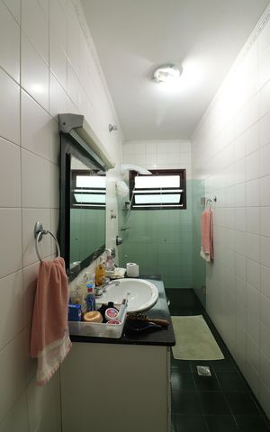 Casa à venda com 260m², 3 quartos e 2 vagasBanheiro Social