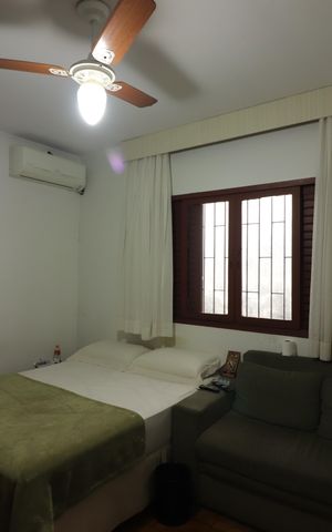Casa à venda com 260m², 3 quartos e 2 vagasQuarto 3
