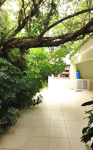 Casa à venda com 260m², 3 quartos e 2 vagasQuintal
