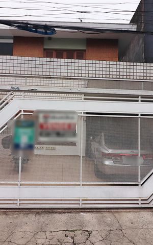 Casa à venda com 260m², 3 quartos e 2 vagasFachada 