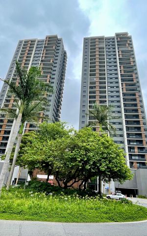 Apartamento à venda com 94m², 2 quartos e 2 vagas Apartamento à venda com 94m², 2 quartos e 2 vagasVista da Rua