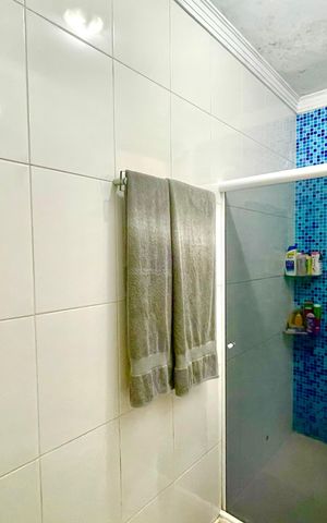 Casa à venda com 110m², 3 quartos e 1 vaga Casa à venda com 110m², 3 quartos e 1 vagaBanheiro Social