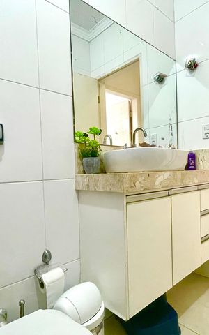 Casa à venda com 110m², 3 quartos e 1 vaga Casa à venda com 110m², 3 quartos e 1 vagaBanheiro Social