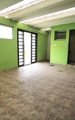 Casa para alugar com 200m², 3 quartos e 2 vagas Casa para alugar com 200m², 3 quartos e 2 vagasÁrea gourmet