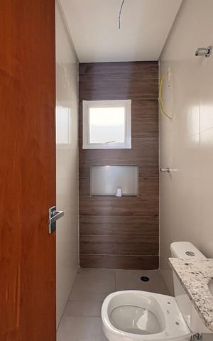 Apartamento à venda com 63m², 2 quartos e 1 vaga Apartamento à venda com 63m², 2 quartos e 1 vagaBanheiro da suíte