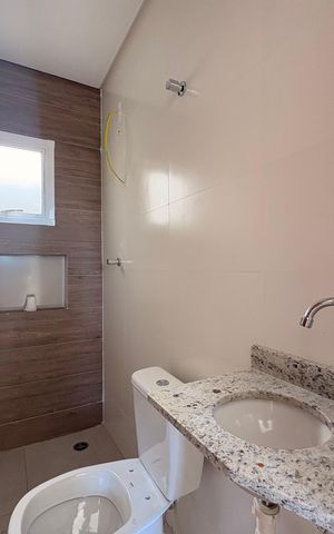 Apartamento à venda com 63m², 2 quartos e 1 vaga Apartamento à venda com 63m², 2 quartos e 1 vagaBanheiro da suíte