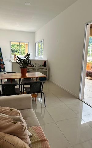 Apartamento à venda com 229m², 3 quartos e 2 vagas Apartamento à venda com 229m², 3 quartos e 2 vagasSala íntima