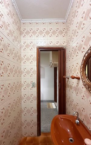 Casa à venda com 138m², 3 quartos e 2 vagas Casa à venda com 138m², 3 quartos e 2 vagasLavabo