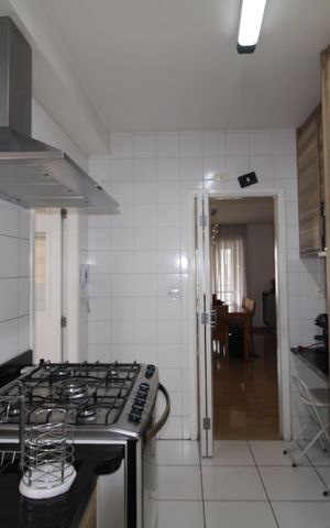 Apartamento à venda com 143m², 3 quartos e 2 vagasCozinha