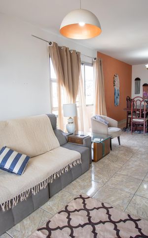 Apartamento à venda com 240m², 3 quartos e 2 vagas Apartamento à venda com 240m², 3 quartos e 2 vagasSala