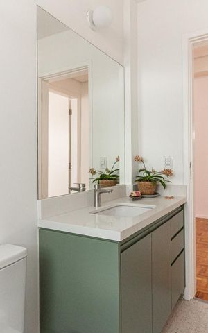 Apartamento à venda com 81m², 2 quartos e sem vaga Apartamento à venda com 81m², 2 quartos e sem vagaBanheiro