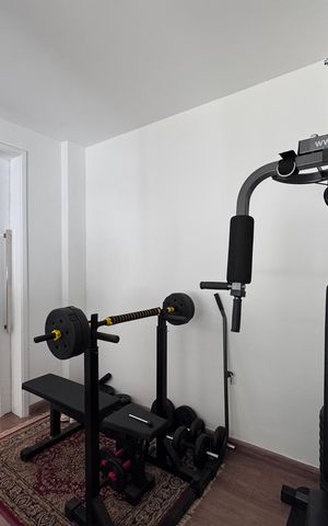 Apartamento à venda com 393m², 6 quartos e 4 vagas Apartamento à venda com 393m², 6 quartos e 4 vagasQuarto