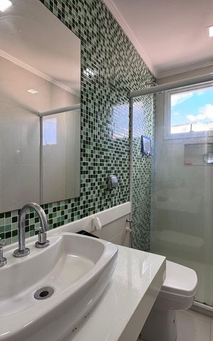 Apartamento à venda com 393m², 6 quartos e 4 vagas Apartamento à venda com 393m², 6 quartos e 4 vagasSuíte 4 - Banheiro