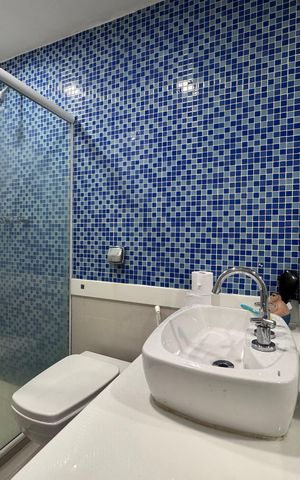 Apartamento à venda com 393m², 6 quartos e 4 vagas Apartamento à venda com 393m², 6 quartos e 4 vagasSuíte 5 - Banheiro