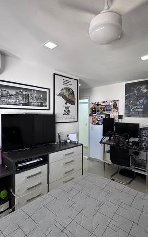 Apartamento à venda com 393m², 6 quartos e 4 vagas Apartamento à venda com 393m², 6 quartos e 4 vagasSuíte 3