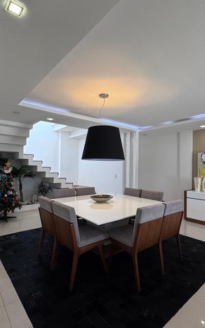 Apartamento à venda com 393m², 6 quartos e 4 vagas Apartamento à venda com 393m², 6 quartos e 4 vagasSala