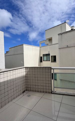 Apartamento à venda com 393m², 6 quartos e 4 vagas Apartamento à venda com 393m², 6 quartos e 4 vagasSuíte 2 - Varanda