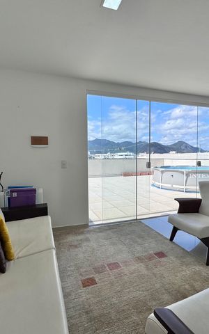 Apartamento à venda com 393m², 6 quartos e 4 vagas Apartamento à venda com 393m², 6 quartos e 4 vagasSala - Segundo Andar