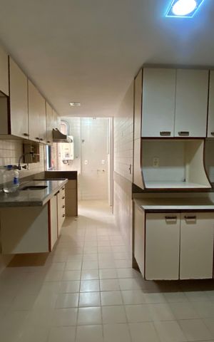 Apartamento para alugar com 103m², 2 quartos e 1 vaga Apartamento para alugar com 103m², 2 quartos e 1 vagaCozinha