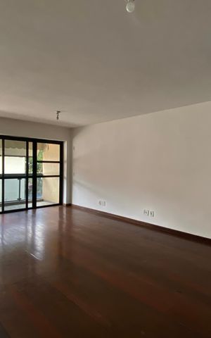 Apartamento para alugar com 103m², 2 quartos e 1 vaga Apartamento para alugar com 103m², 2 quartos e 1 vagaSala