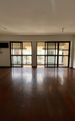 Apartamento para alugar com 103m², 2 quartos e 1 vaga Apartamento para alugar com 103m², 2 quartos e 1 vagaSala