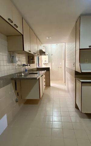 Apartamento para alugar com 103m², 2 quartos e 1 vaga Apartamento para alugar com 103m², 2 quartos e 1 vagaCozinha