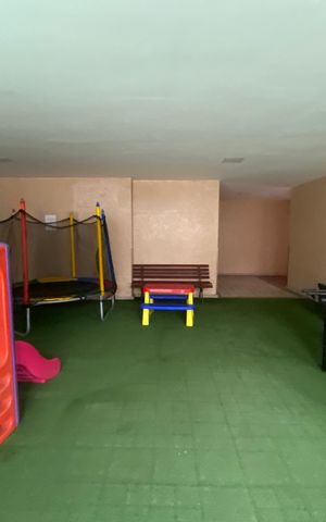 Apartamento para alugar com 103m², 2 quartos e 1 vaga Apartamento para alugar com 103m², 2 quartos e 1 vagaÁrea comum playground