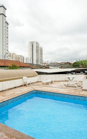 Apartamento à venda com 141m², 3 quartos e 1 vaga Apartamento à venda com 141m², 3 quartos e 1 vagaCondomínio - Piscina