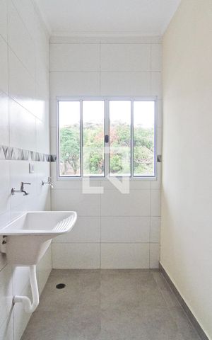 Apartamento para alugar com 65m², 2 quartos e sem vaga Apartamento para alugar com 65m², 2 quartos e sem vagaÁrea de serviço