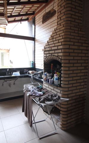 Casa à venda com 180m², 3 quartos e 4 vagasÁrea gourmet