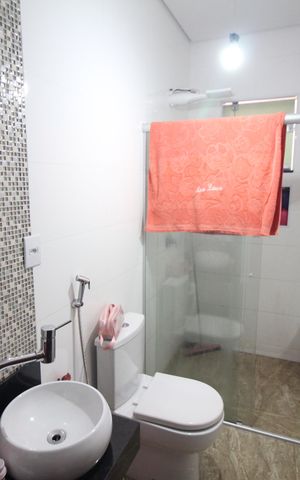 Casa à venda com 180m², 3 quartos e 4 vagasSuite Quarto 2 