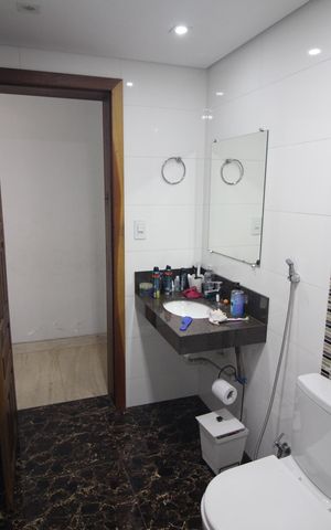 Casa à venda com 180m², 3 quartos e 4 vagasBanheiro
