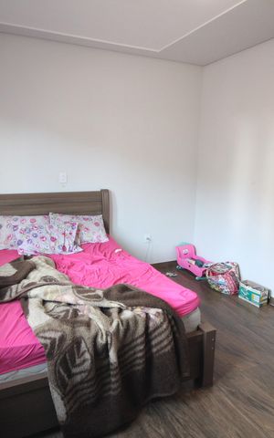Casa à venda com 180m², 3 quartos e 4 vagasQuarto 2