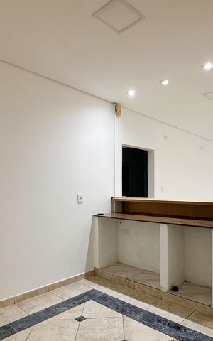 Casa à venda com 216m², 3 quartos e 3 vagasSala de Estar