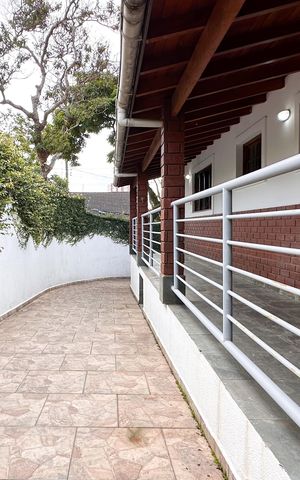 Casa à venda com 216m², 3 quartos e 3 vagasQuintal