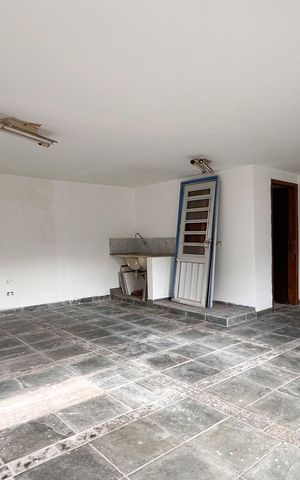 Casa à venda com 216m², 3 quartos e 3 vagasGaragem
