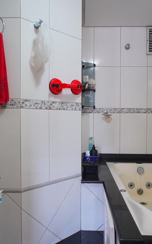 Apartamento à venda com 219m², 2 quartos e 2 vagasBanheiro da Suíte