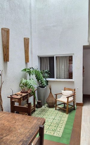 Casa de condomínio à venda com 400m², 4 quartos e 1 vaga