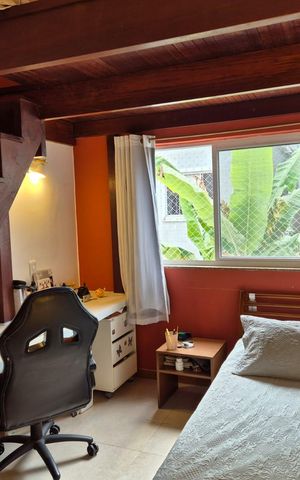 Casa de condomínio à venda com 400m², 4 quartos e 1 vaga