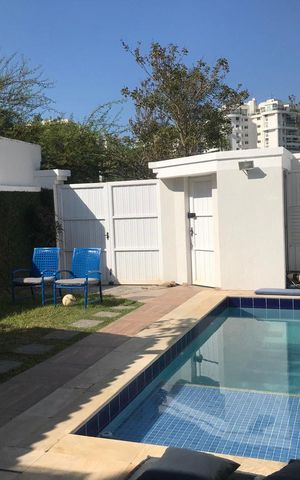 Casa de condomínio à venda com 400m², 4 quartos e 1 vaga