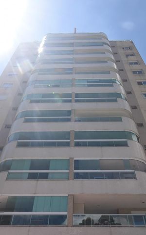 Apartamento à venda com 90m², 3 quartos e 2 vagasFachada