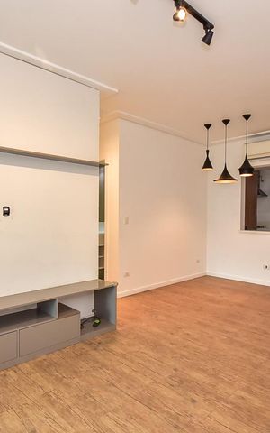 Apartamento à venda com 90m², 3 quartos e 2 vagasSala